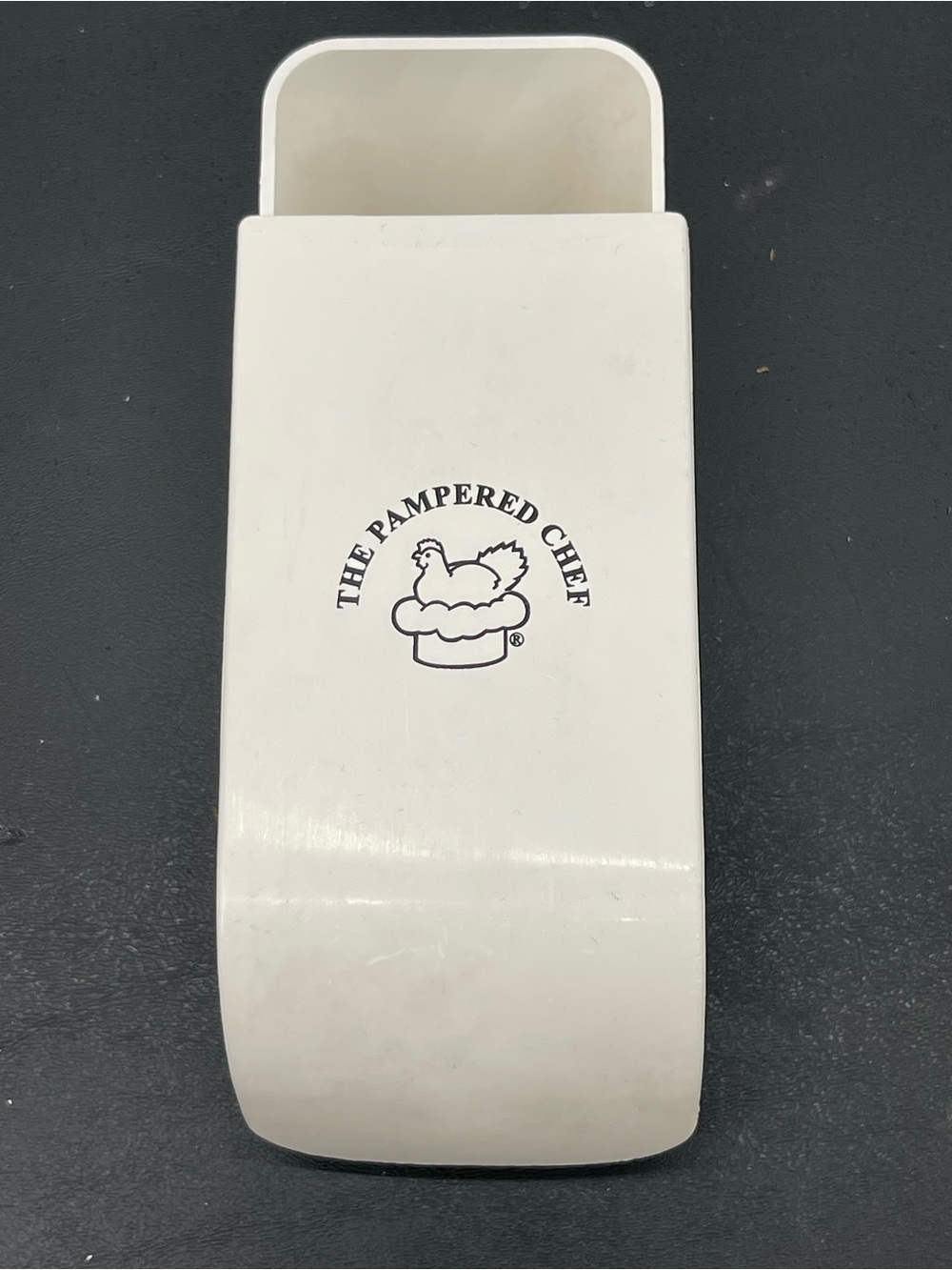 ⭐️Pampered Chef Adjustable Sliding Measure Cup